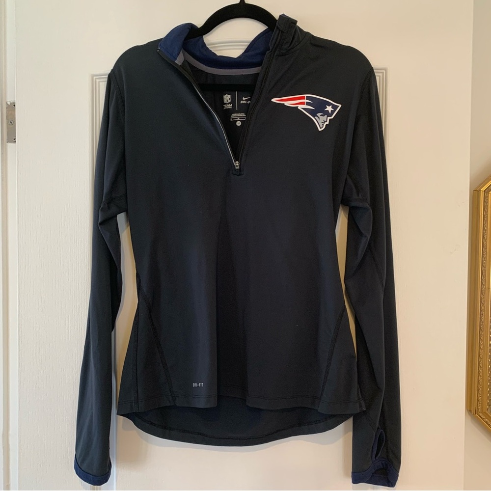 NFL New England Patriots Fitted Gray Hoodie